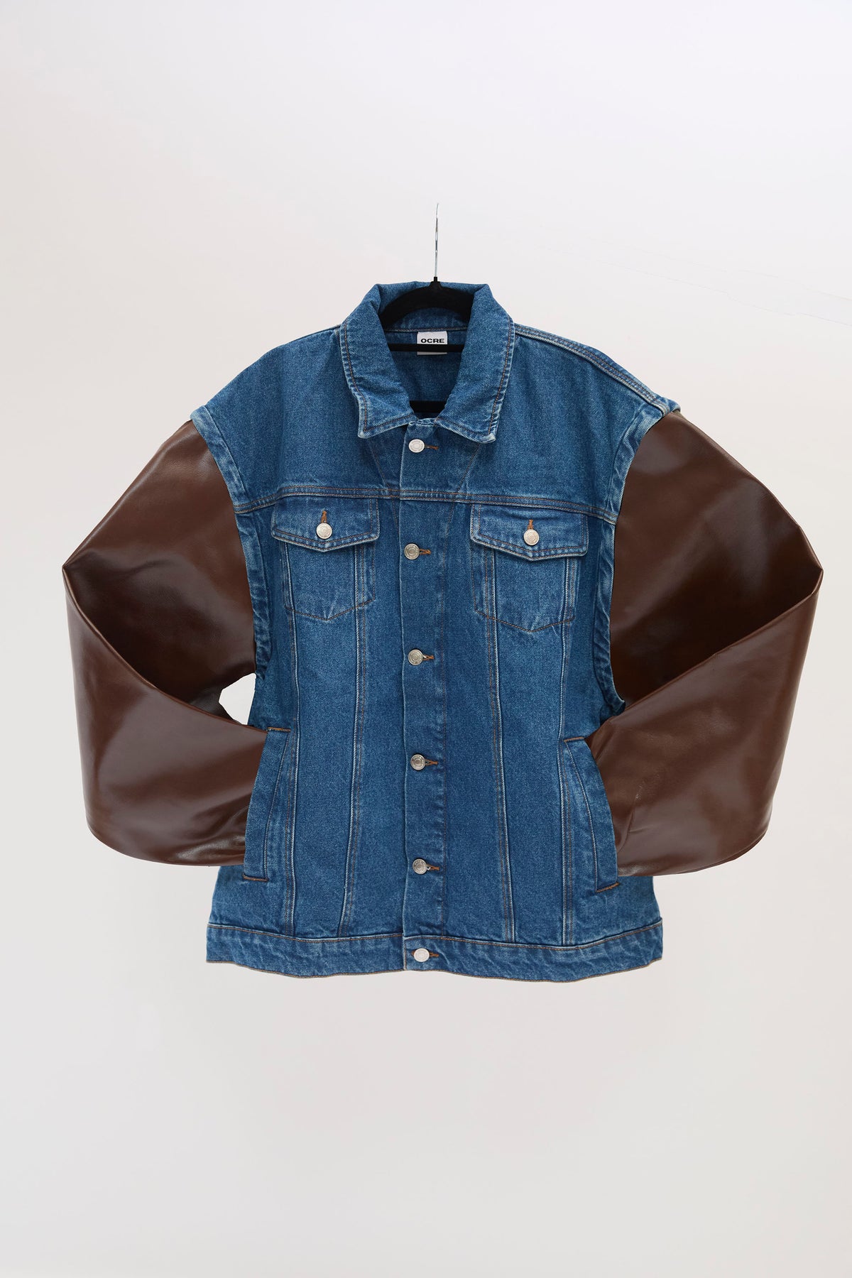 blue manche simili marron